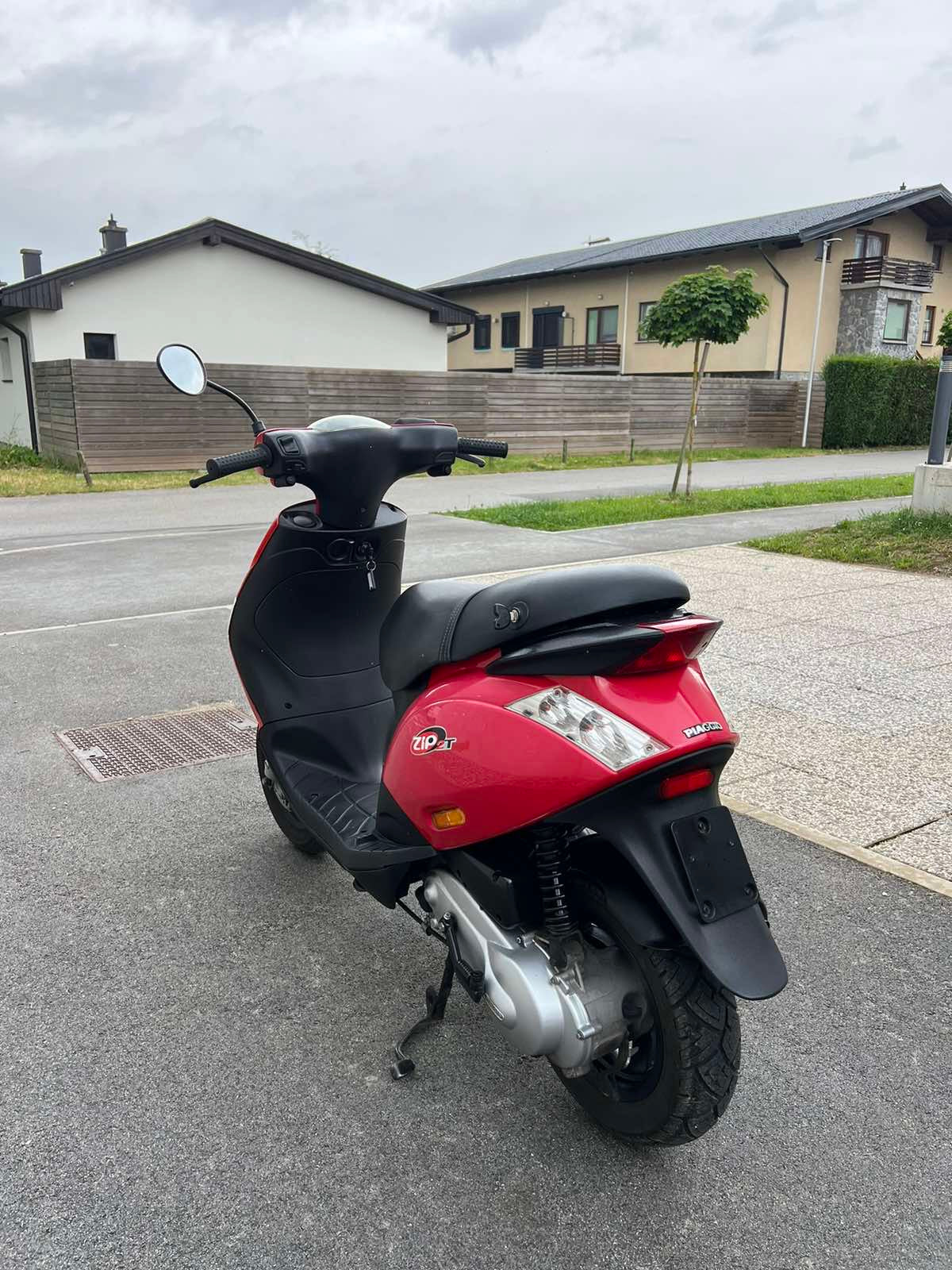 Piaggio ZIP 50 2T 25kmh 2010