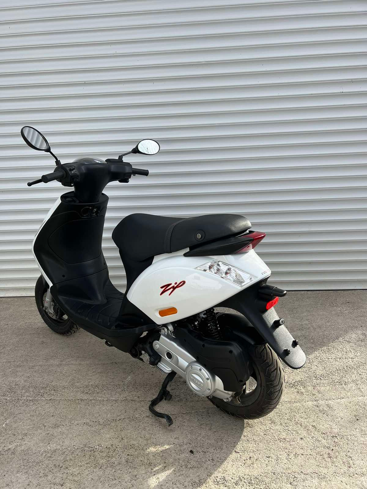 Piaggio ZIP 4T 25KMH