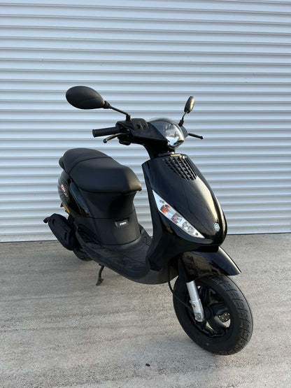 Piaggio ZIP 2T 25KMH