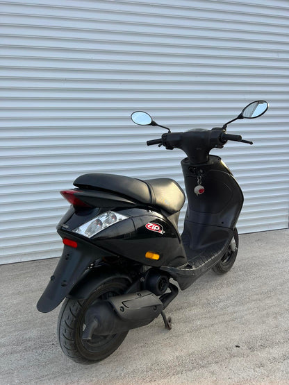 Piaggio ZIP 2T 25KMH