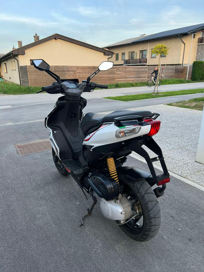 APRILIA SR50 R 2015 25kmh KOT NOV