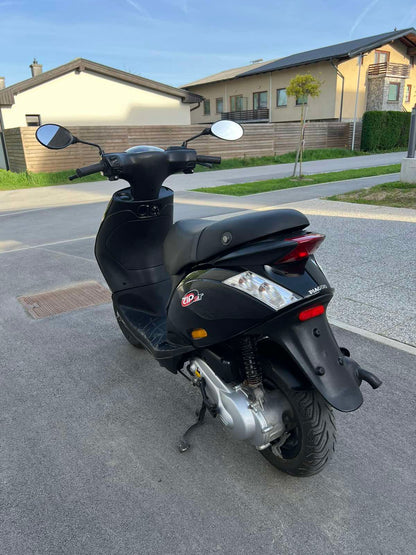 Piaggio ZIP 2T 25kmh črn 2018