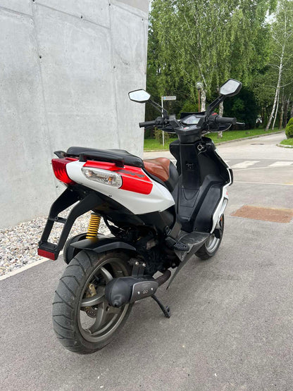 Aprilia SR50 R 2009 25KMH