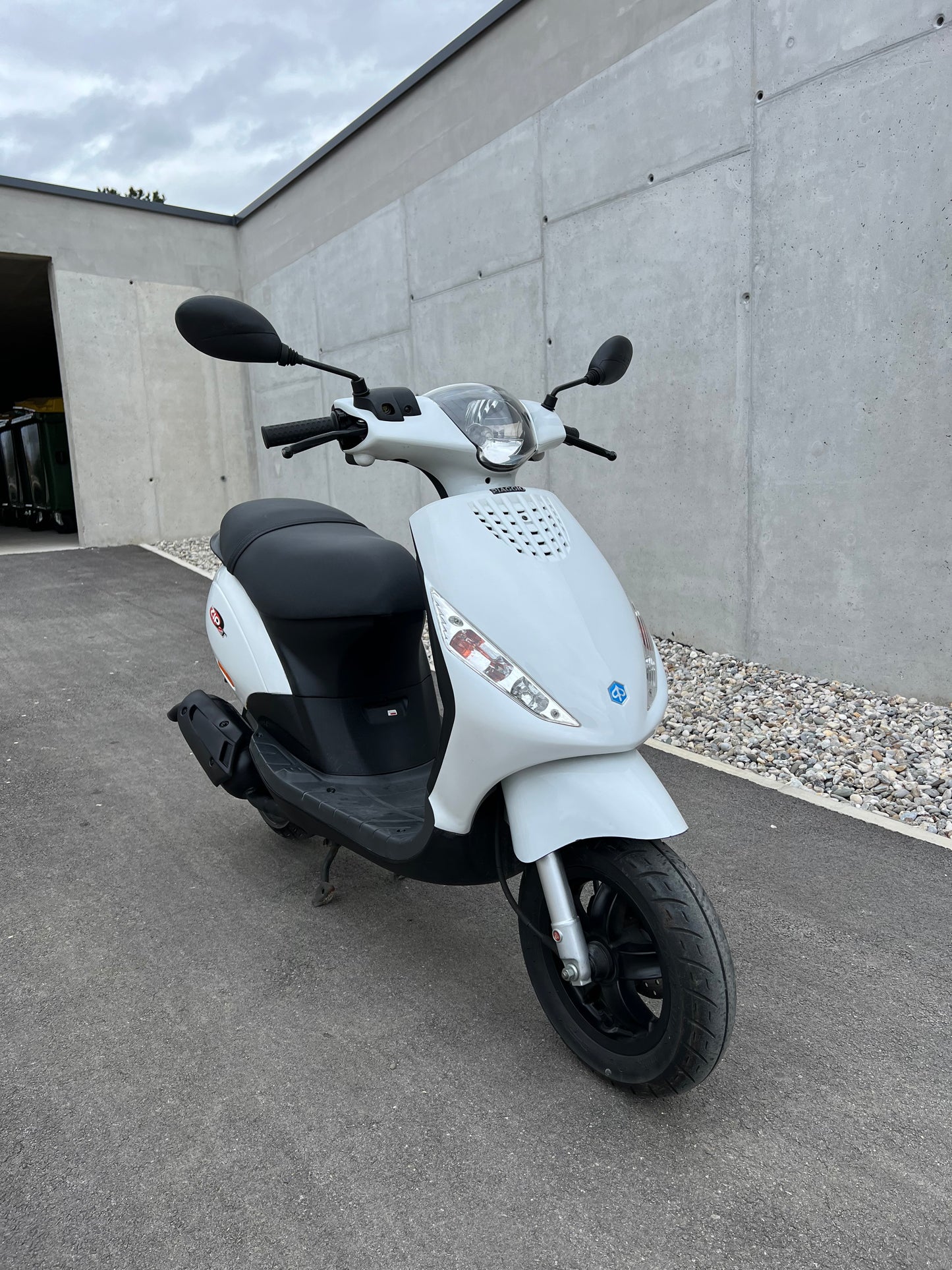 Piaggio ZIP 2T 25KMH KOT NOV