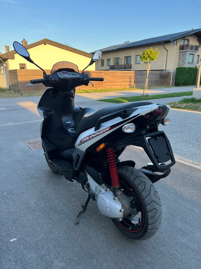 Gilera RUNNER RST50SP 25KMH - ZELO LEP