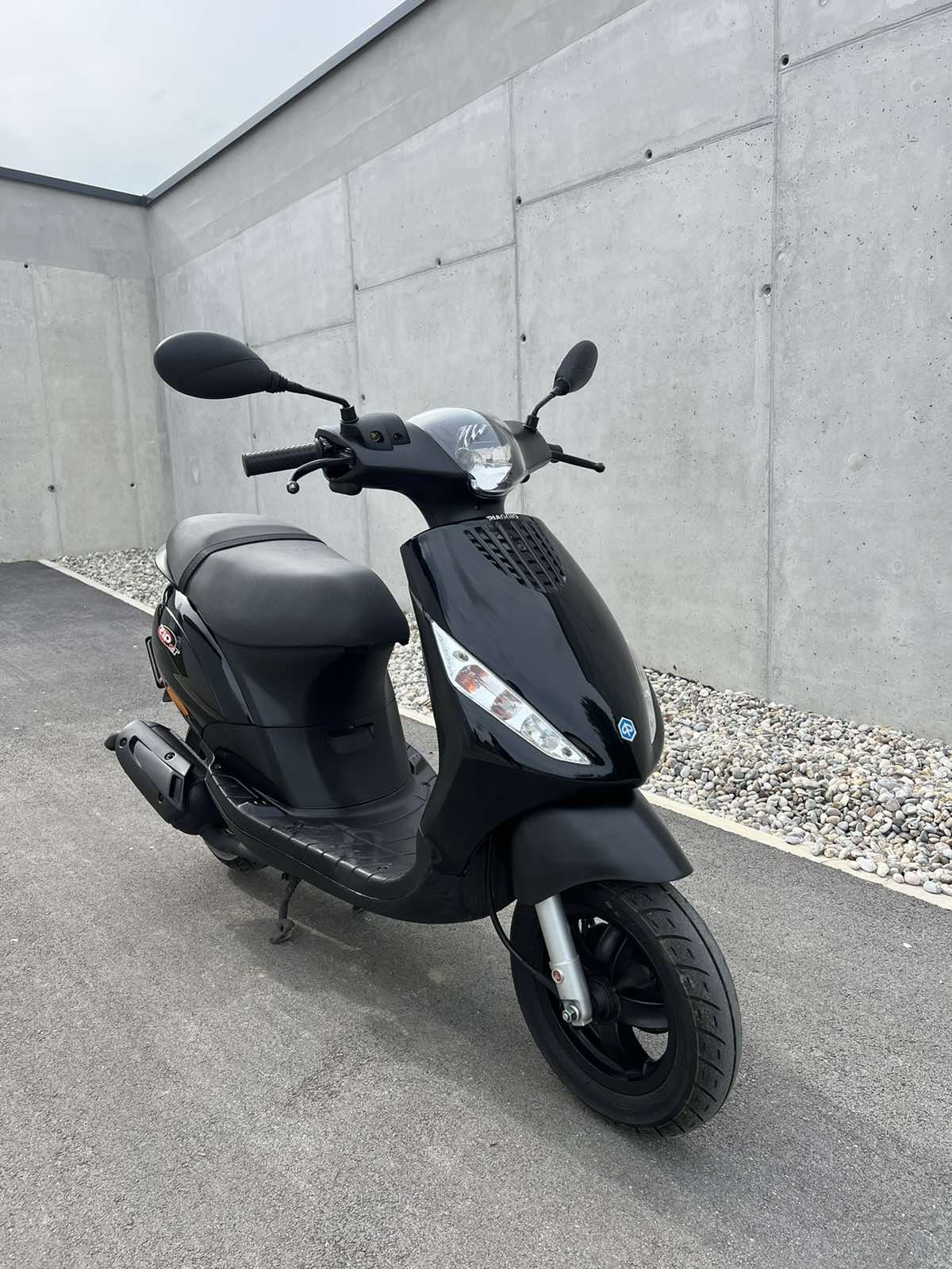 Piaggio ZIP 50 2T 25kmh 2016