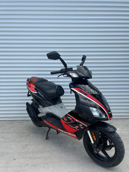 Aprilia SR50 R 2T 25 kmh 2012