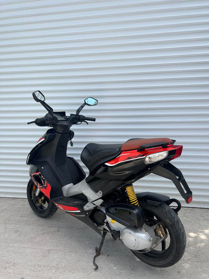 Aprilia SR50 R 2T 25 kmh 2012