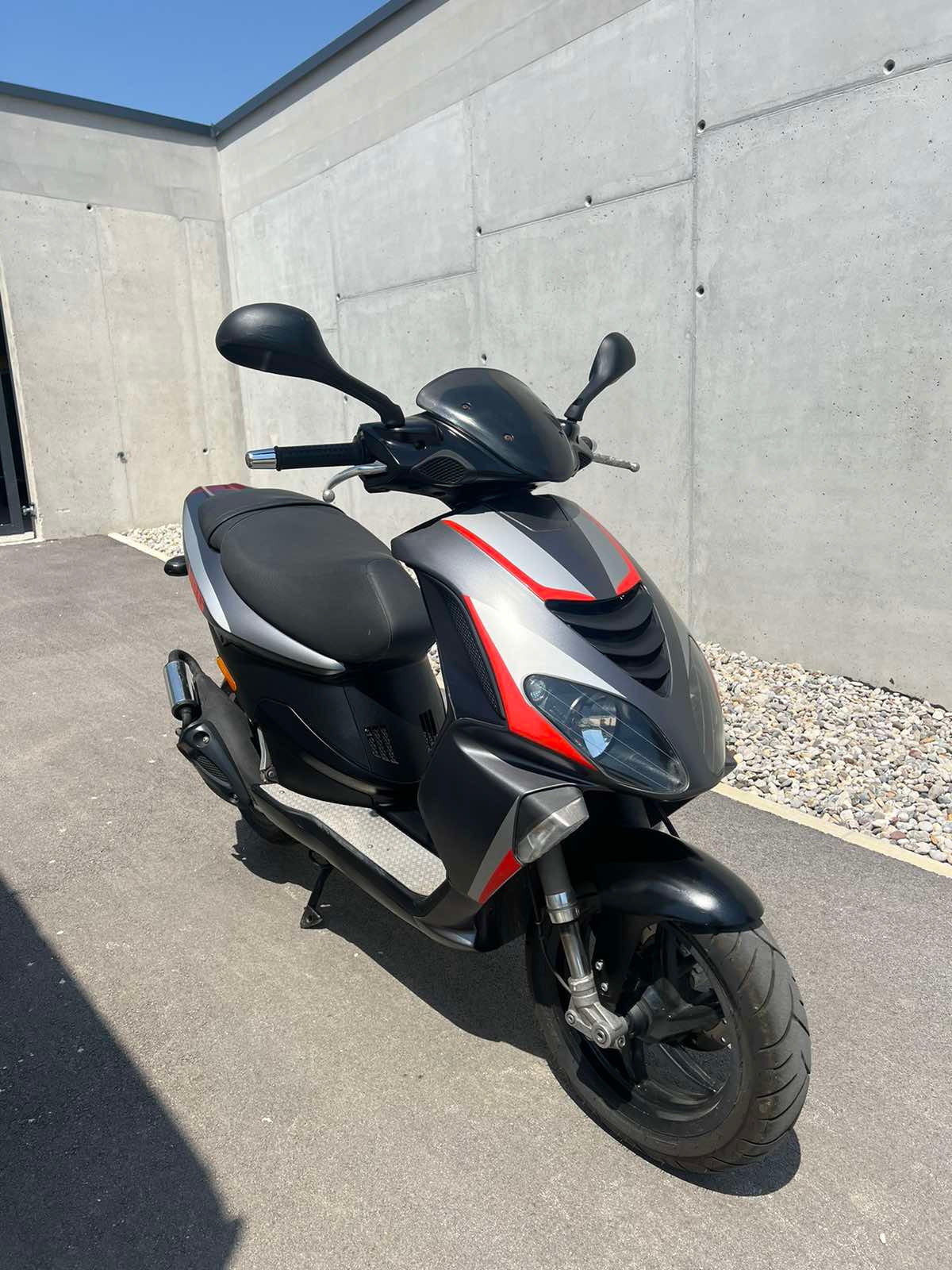 Piaggio NRG Power 50 2T 25kmh 2011