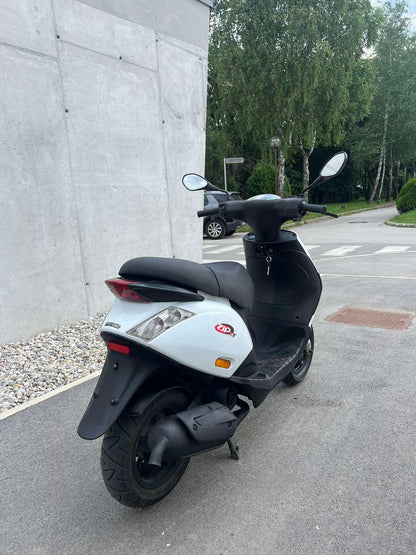 Piaggio ZIP 50 2T 25kmh 2016