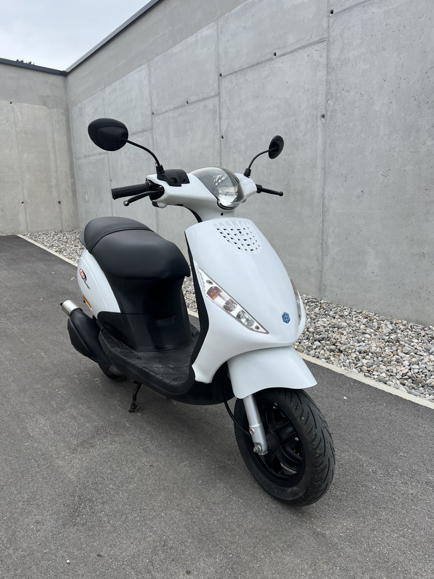 Piaggio ZIP 50 2T 25kmh 2011